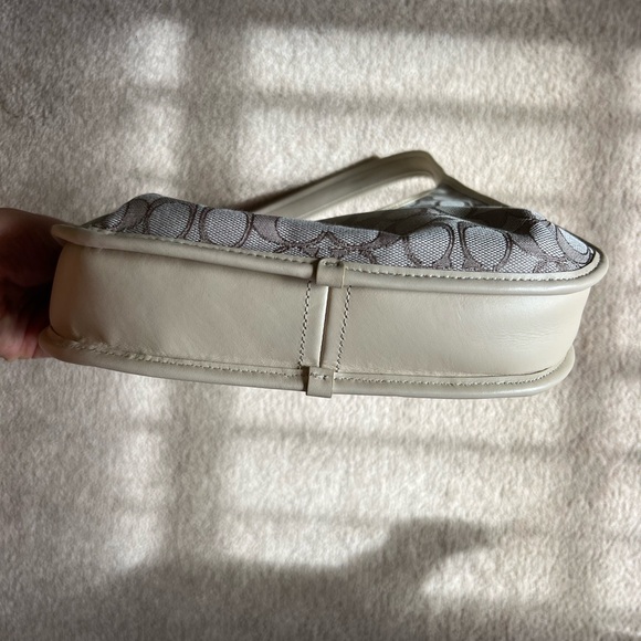 Coach Ergo Medium Shoulder Bag In Signature Jacquard - Picture 6 of 8